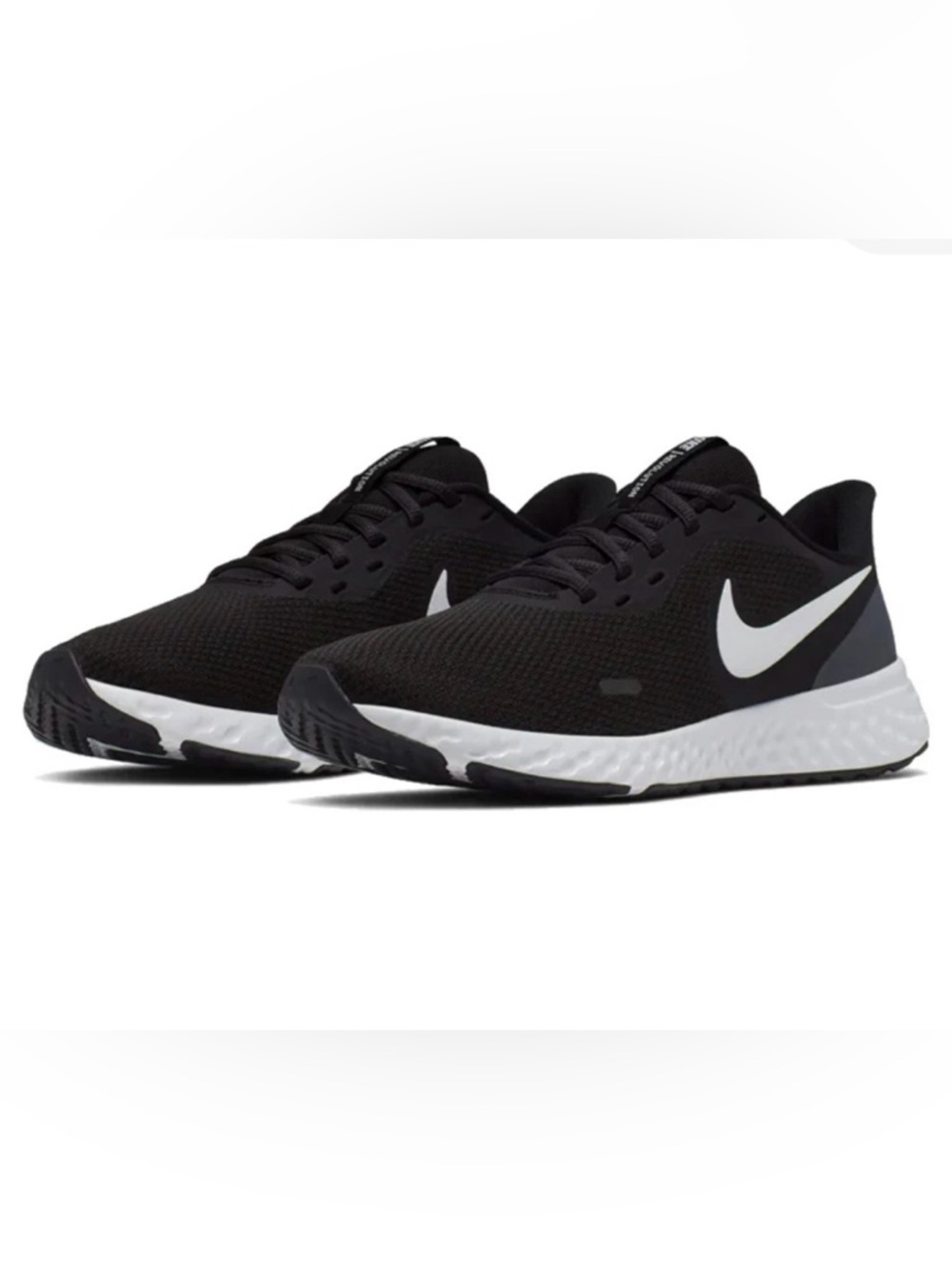 Nike Revolution women’s sneakers